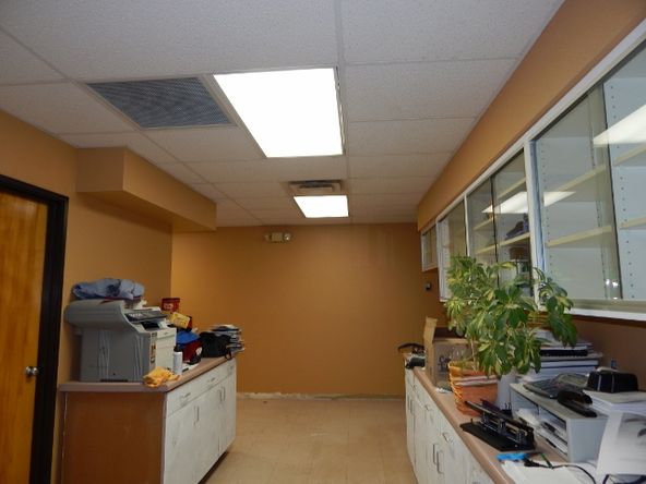 5734 US 64, Farmington, NM 87401